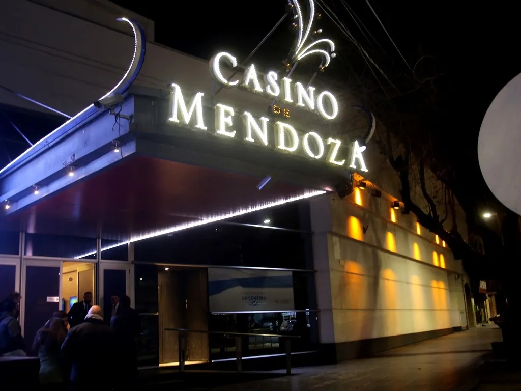 Cerro-el-Casino-de-Mendoza-incertidumbre-por-la-reapertura-y-angustia-entre-los-trabajadores